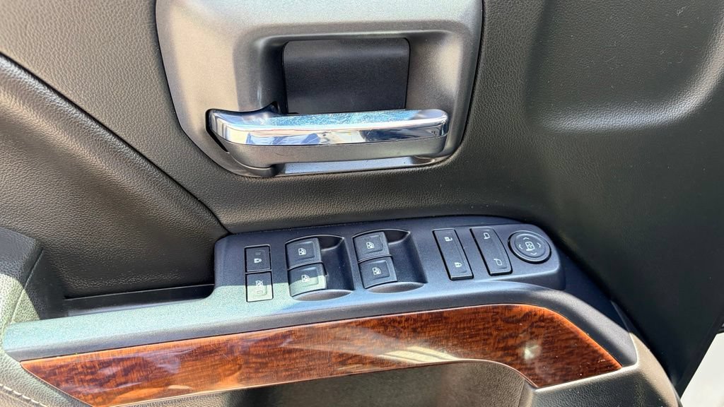 Used 2018 GMC Sierra 1500 SLE w/ SLE Value Package AWD/4WD image 18