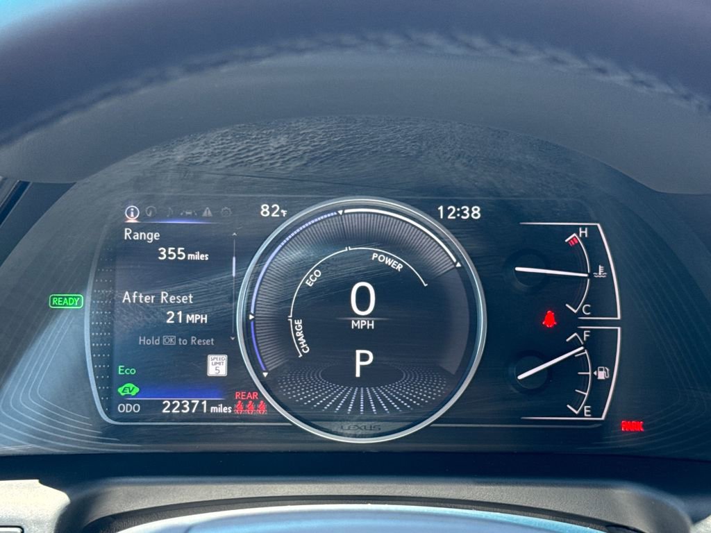 Used 2025 Lexus ES 300h w/ Premium Package FWD image 18