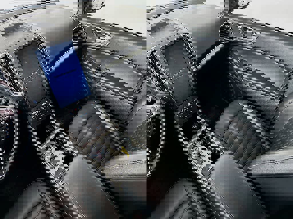 Certified 2022 Ford Edge SEL image 10