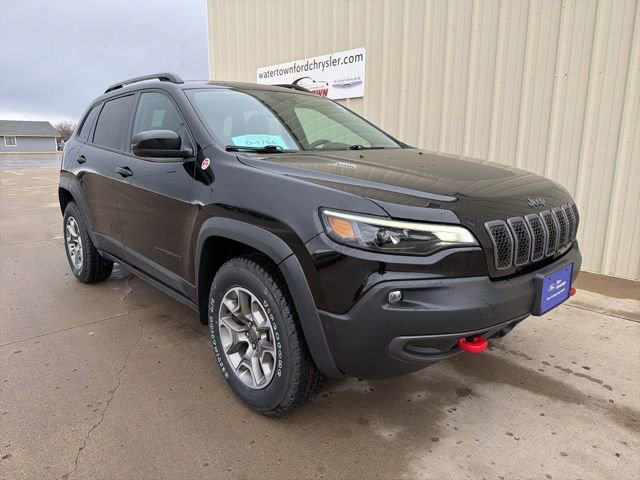 Used 2022 Jeep Cherokee Trailhawk w/ Sun, Sound & Nav Group image 6