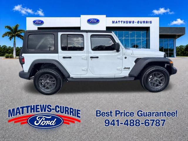 Used 2024 Jeep Wrangler Unlimited Sport AWD/4WD image 3