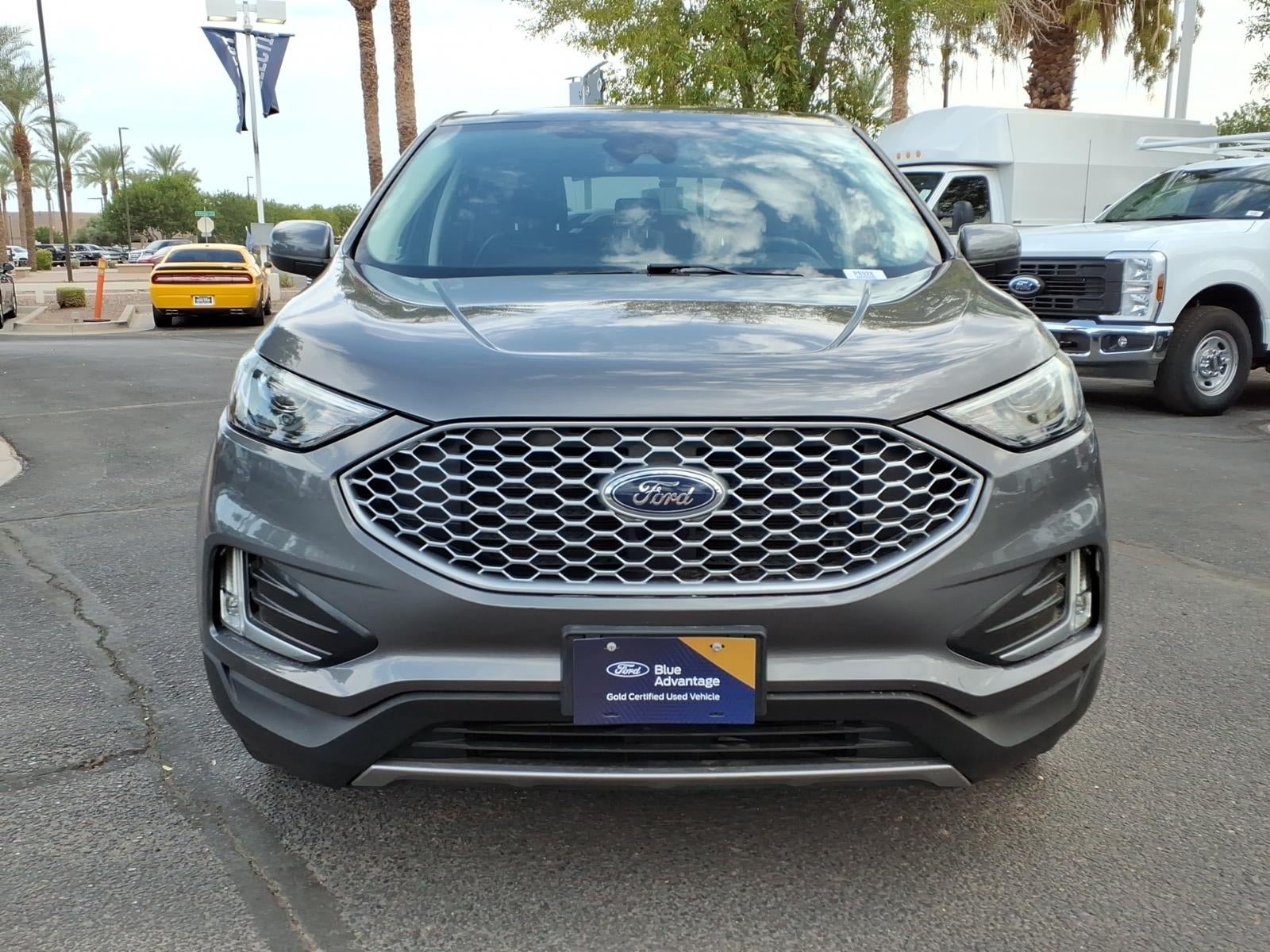 Certified 2023 Ford Edge SEL w/ Convenience Package AWD/4WD image 2