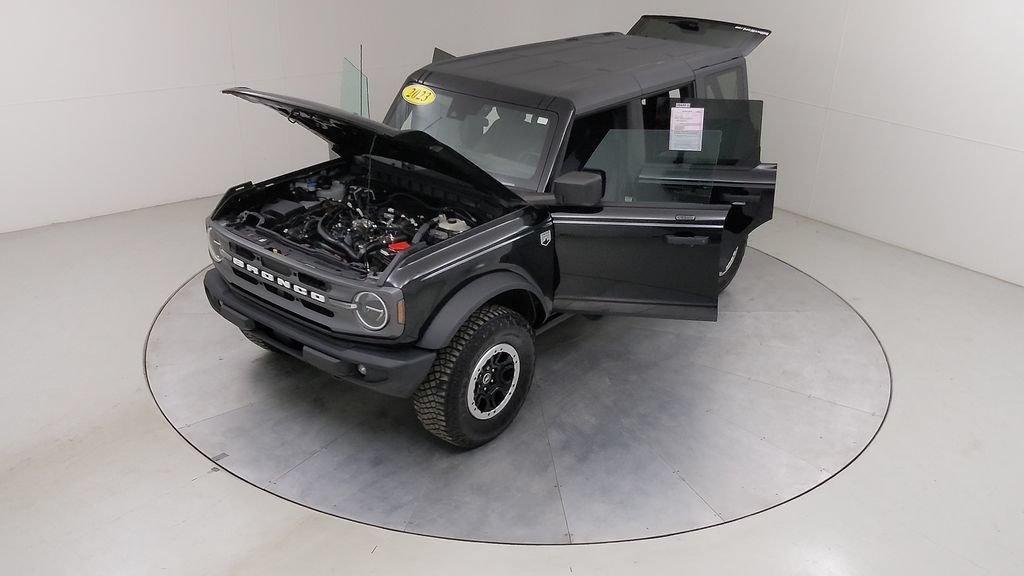Certified 2023 Ford Bronco Big Bend w/ Sasquatch Package AWD/4WD image 55