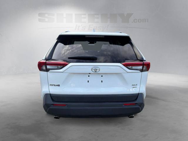Used 2020 Toyota RAV4 XLE Premium AWD/4WD image 13