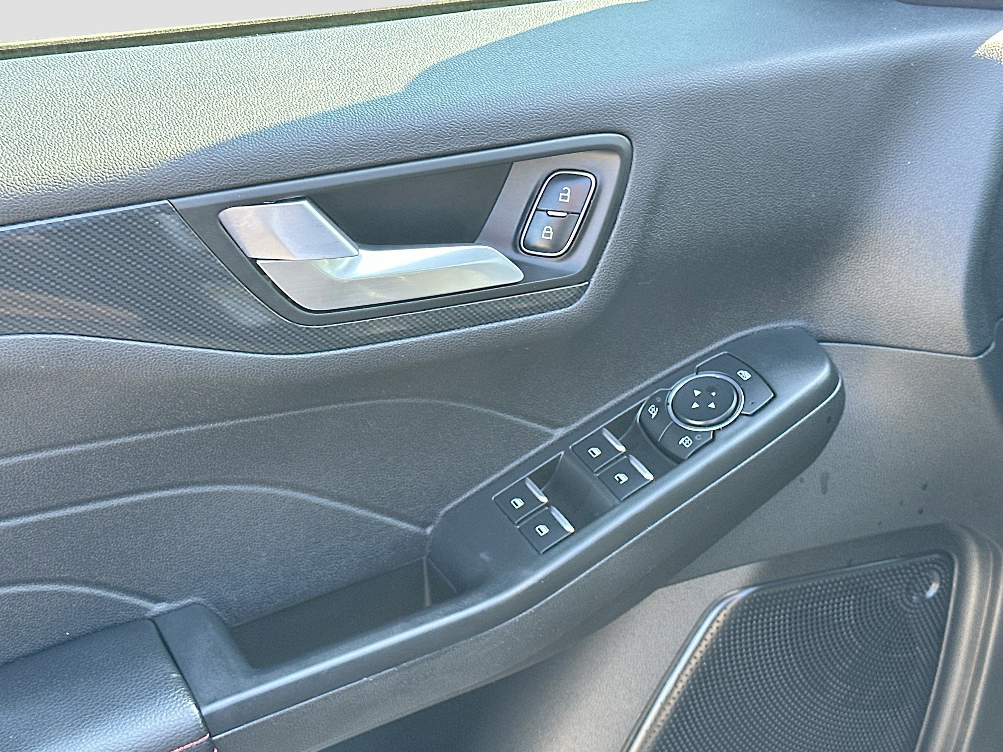 Certified 2023 Ford Escape ST-Line w/ Tech Pack #1 image 18