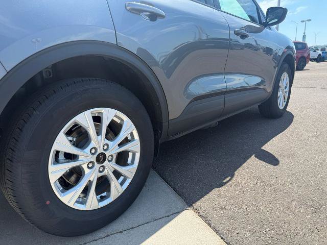 Certified 2025 Ford Escape Active w/ Cold Weather Package AWD/4WD image 12
