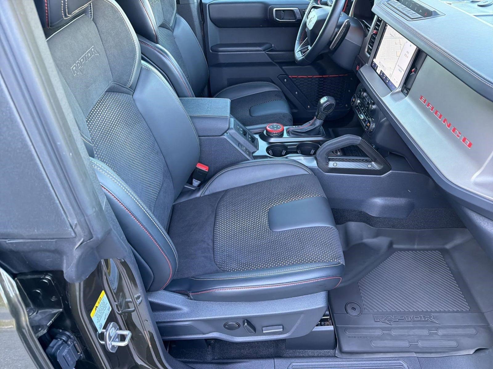 Certified 2024 Ford Bronco Raptor w/ Interior Carbon Fiber Pack 6 AWD/4WD image 29