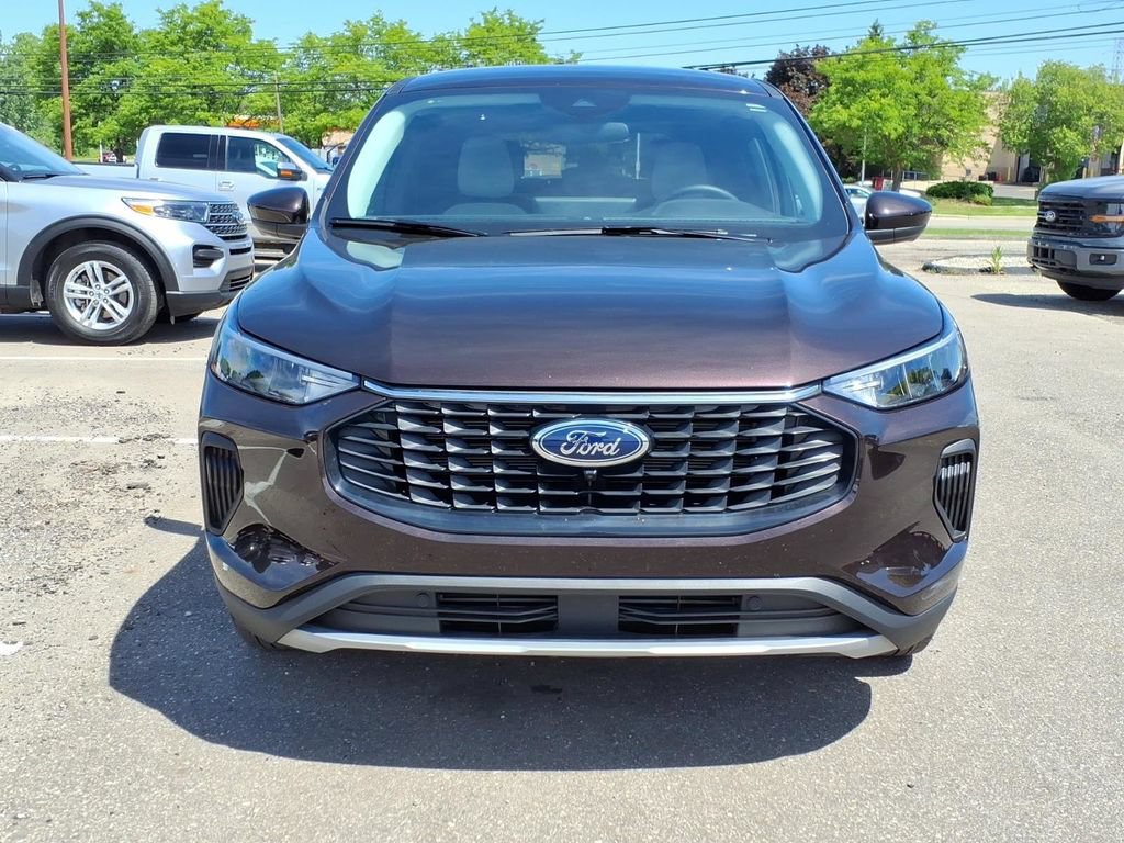 Certified 2023 Ford Escape Active w/ Tech Pack #2 AWD/4WD image 8
