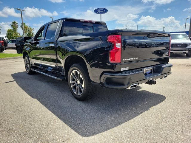 Used 2022 Chevrolet Silverado 1500 High Country RWD image 4