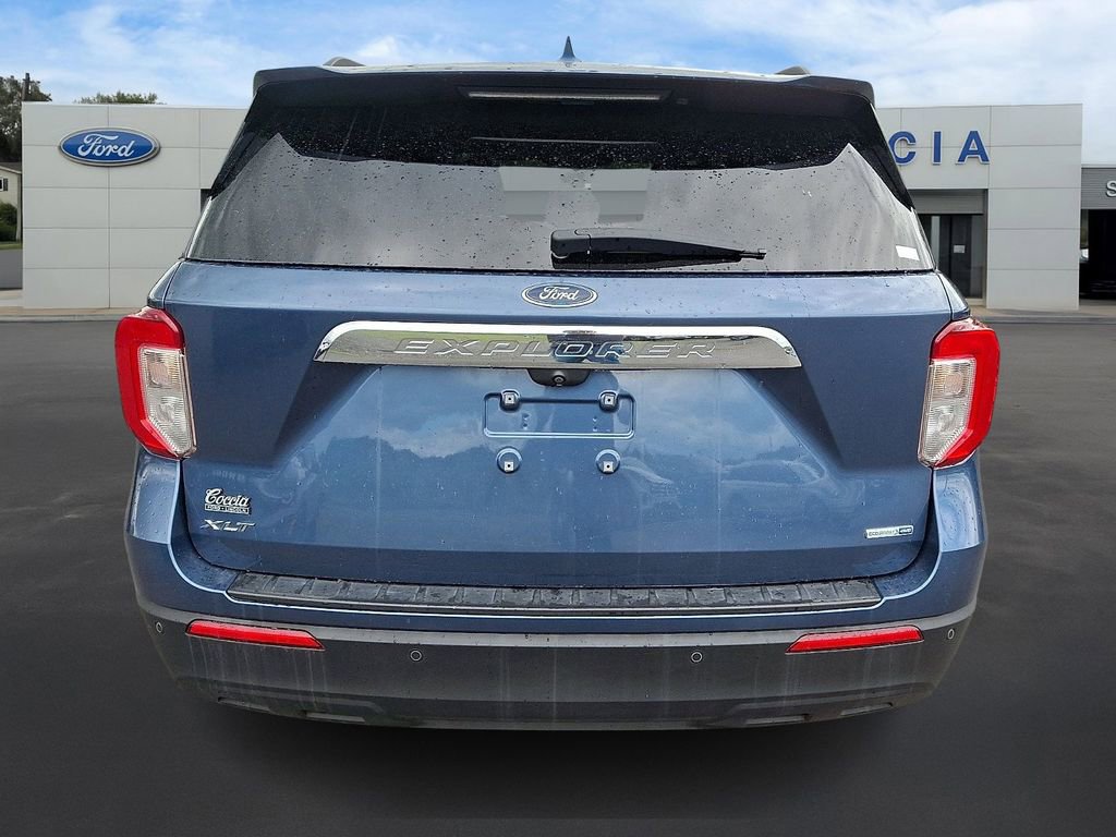 Certified 2020 Ford Explorer XLT w/ Comfort Package AWD/4WD image 5