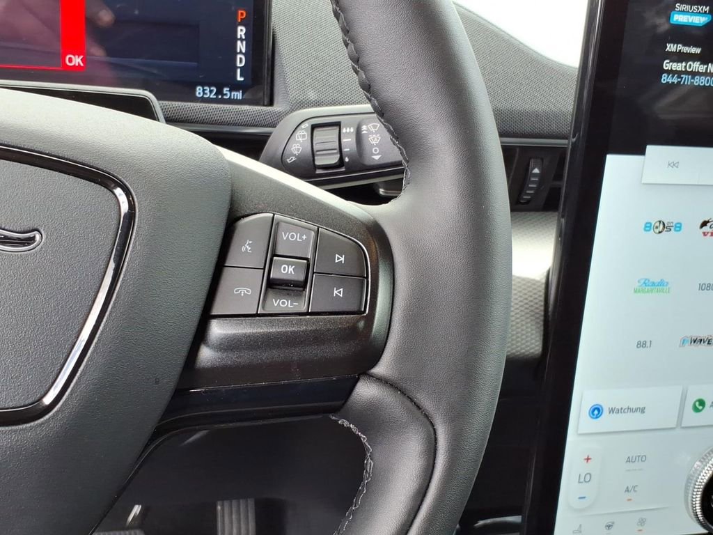 Certified 2021 Ford Mustang Mach-E Select w/ Comfort/Technology Package RWD image 15