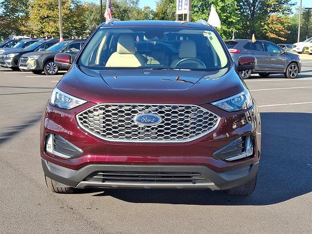 Certified 2023 Ford Edge SEL w/ Convenience Package AWD/4WD image 2
