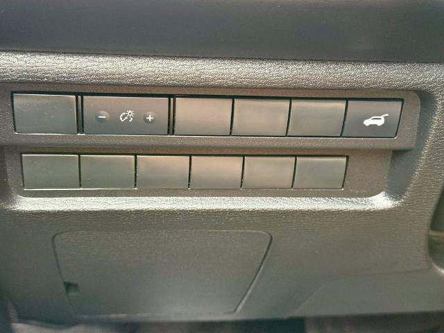 Used 2024 Mitsubishi Outlander SE Black Edition AWD/4WD image 29