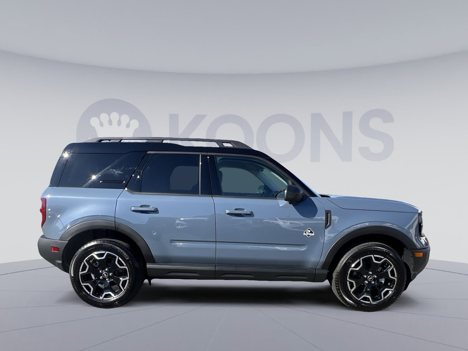 Certified 2025 Ford Bronco Sport Outer Banks w/ Outer Banks Tech Package+ AWD/4WD image 12