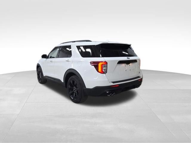 Certified 2022 Ford Explorer ST w/ Equipment Group 401A image 5