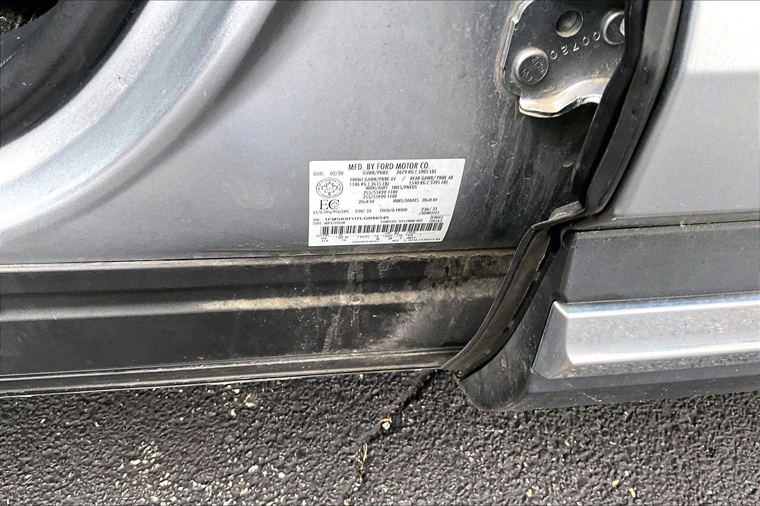 Certified 2020 Ford Explorer Limited AWD/4WD image 5