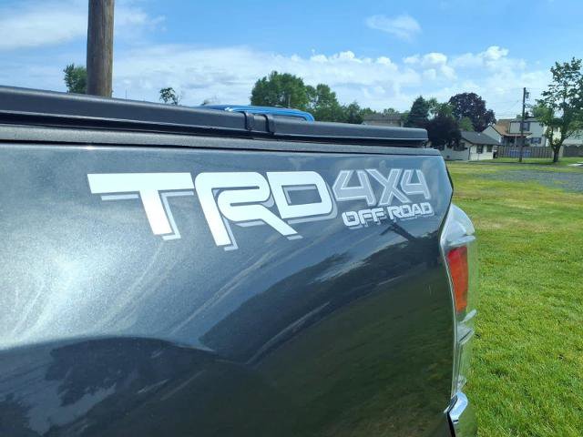 Used 2023 Toyota Tacoma TRD Off-Road AWD/4WD image 8