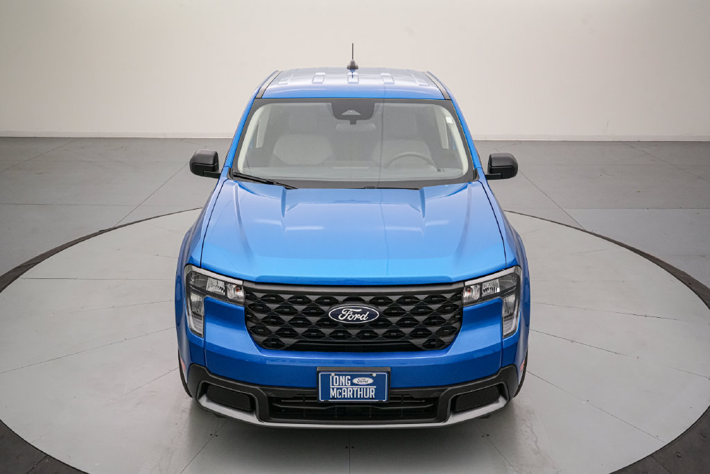 Certified 2025 Ford Maverick XLT w/ Equipment Group 302A AWD/4WD image 10