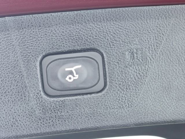 Certified 2021 Ford Edge SEL w/ Convenience Package image 44