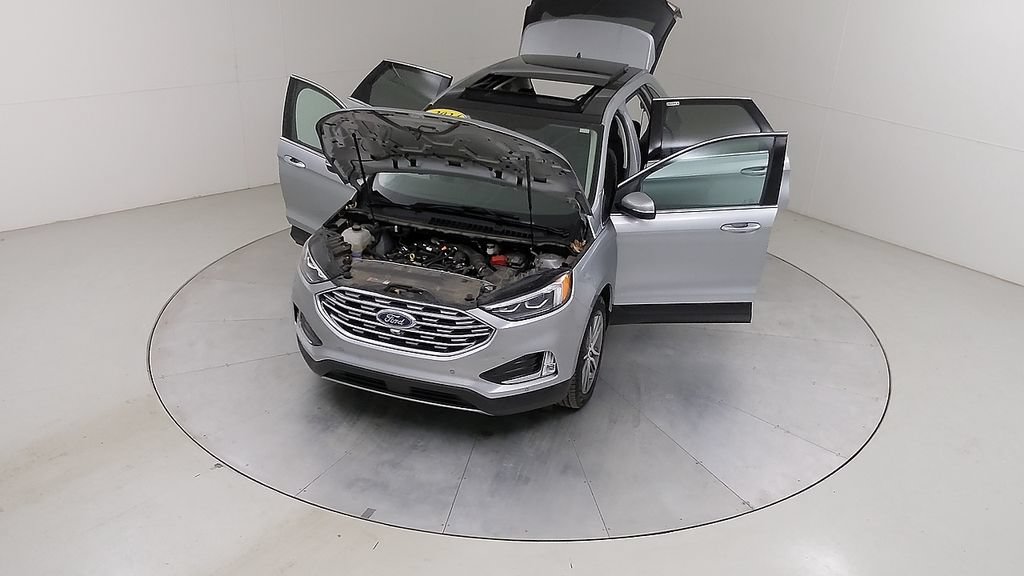 Certified 2024 Ford Edge Titanium w/ Equipment Group 301A AWD/4WD image 43
