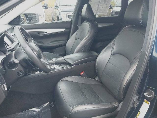 Used 2019 INFINITI QX50 Essential w/ Premium Heat Package AWD/4WD image 23