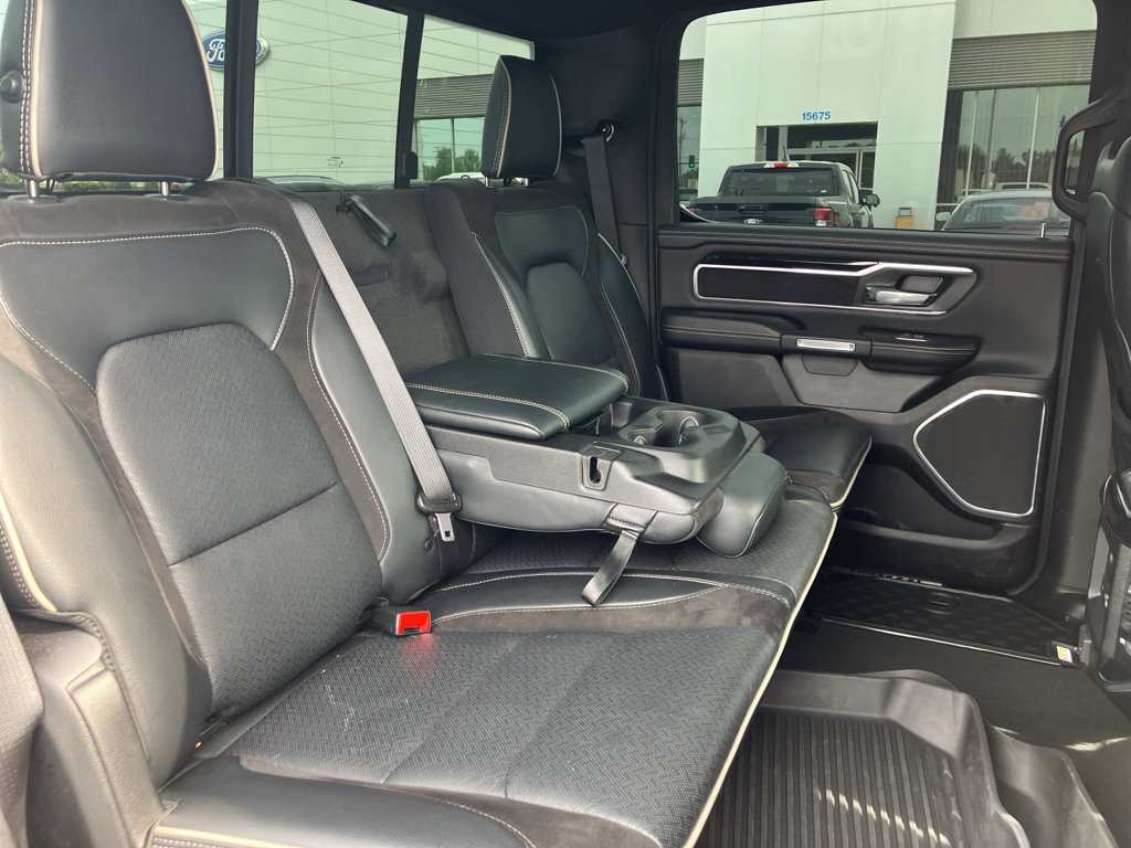 Used 2022 RAM 1500 Laramie AWD/4WD image 38