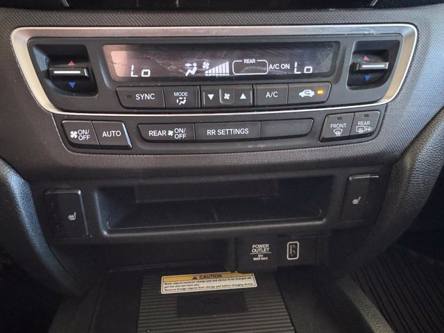 Used 2022 Honda Passport TrailSport image 21
