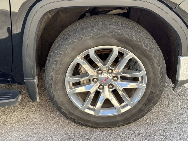 Used 2022 GMC Sierra 1500 SLT w/ SLT Premium Plus Package AWD/4WD image 9
