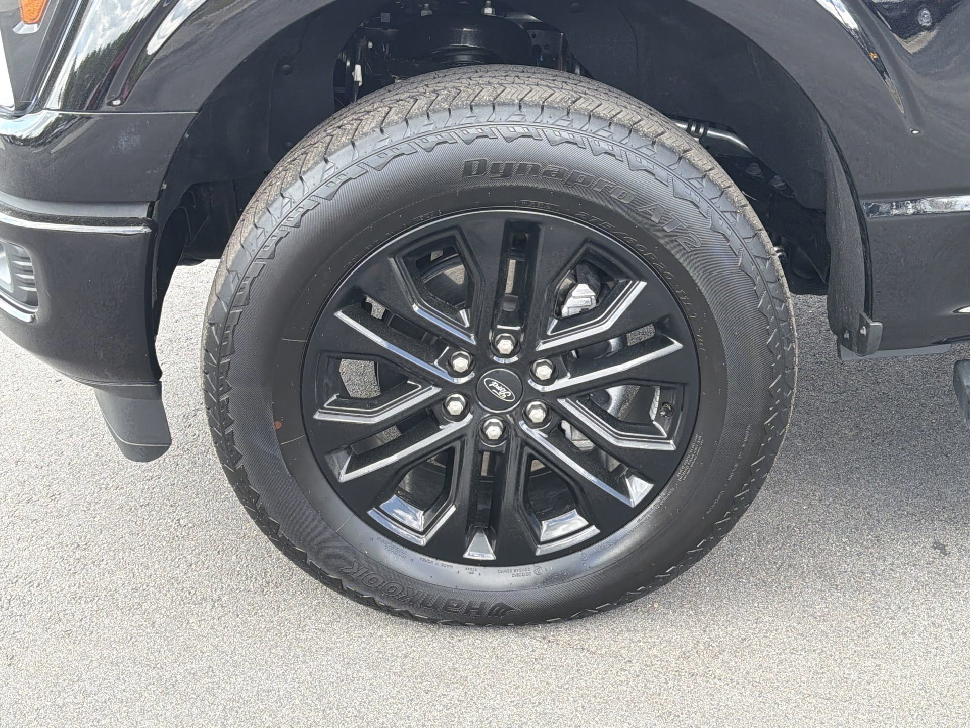 Certified 2025 Ford F150 Lariat w/ Equipment Group 501A Mid image 32