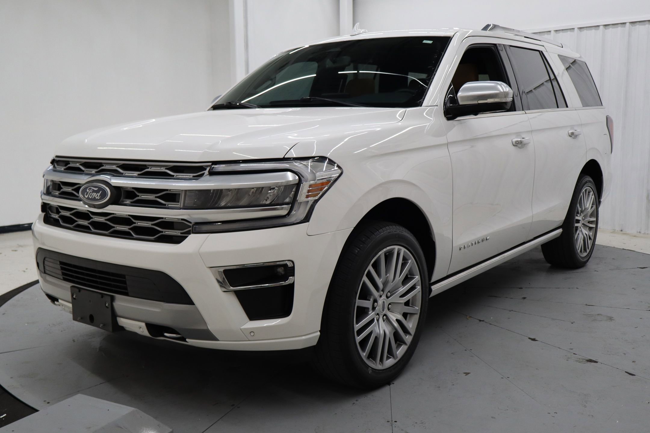 Certified 2023 Ford Expedition Platinum image 10