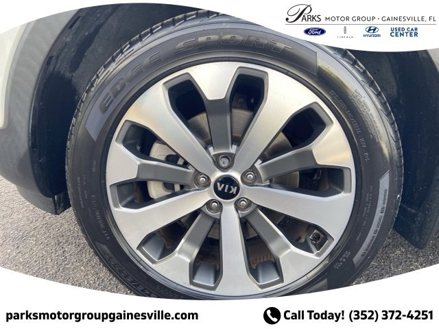 Used 2020 Kia Telluride S image 19