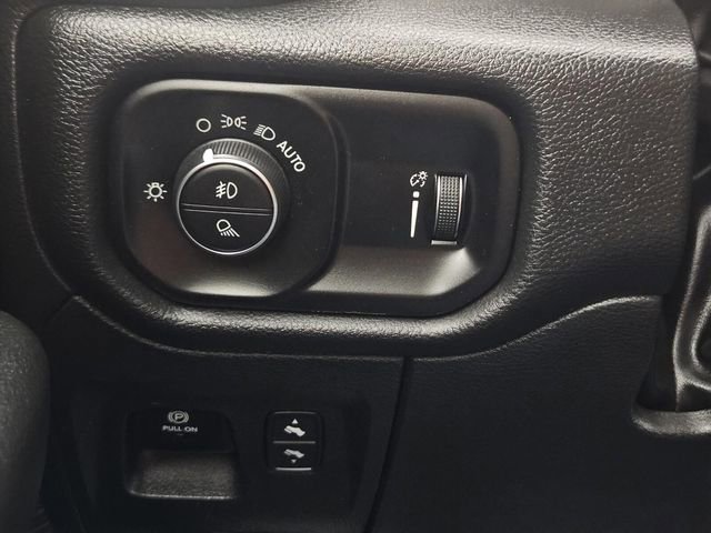 Used 2022 RAM 1500 Big Horn image 37