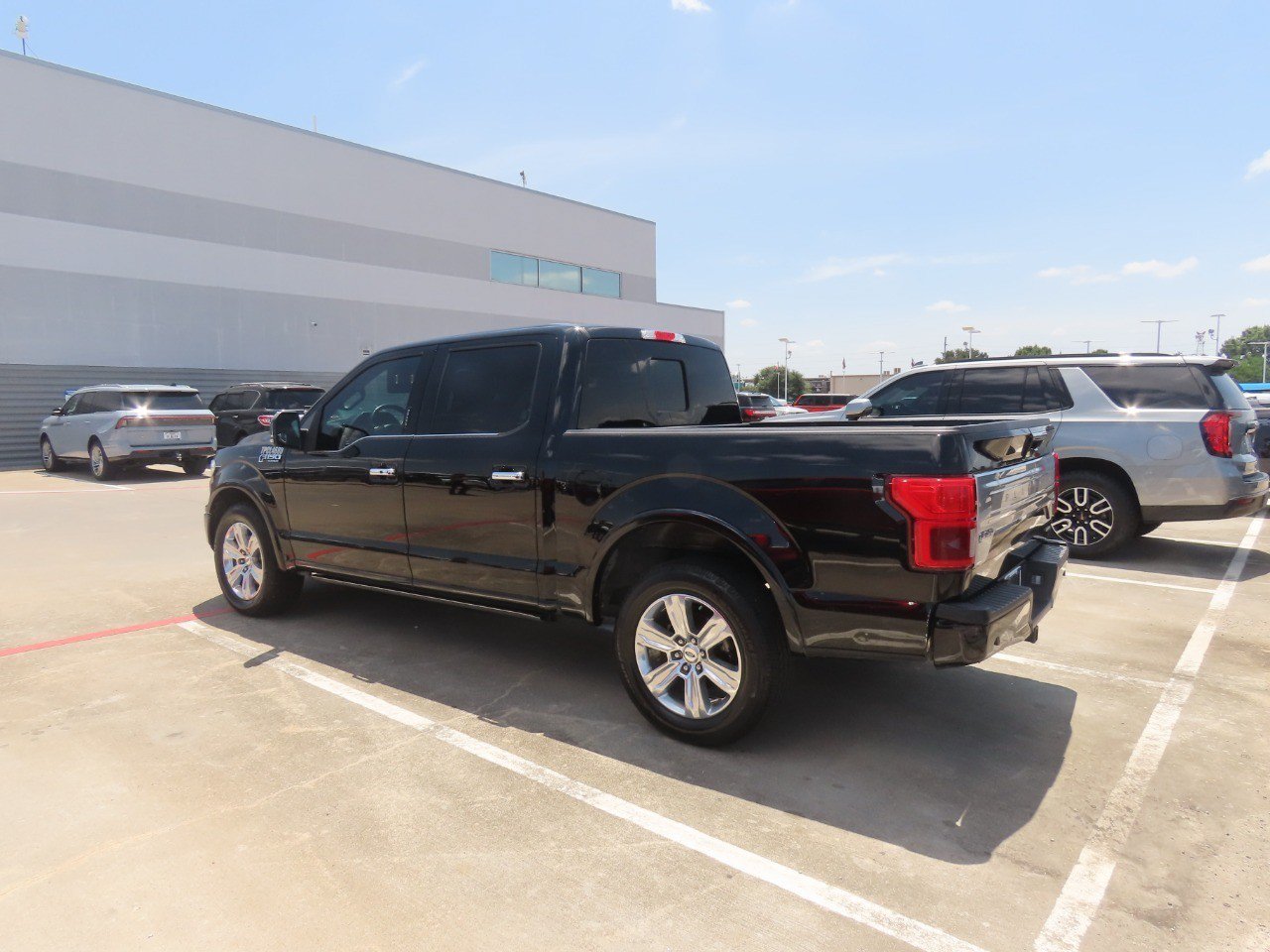 Certified 2018 Ford F150 Platinum w/ Equipment Group 701A Luxury RWD image 16