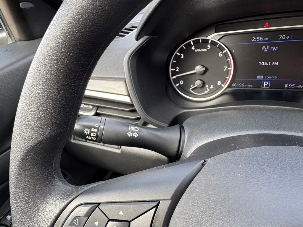 Used 2025 Nissan Altima 2.5 SV image 15