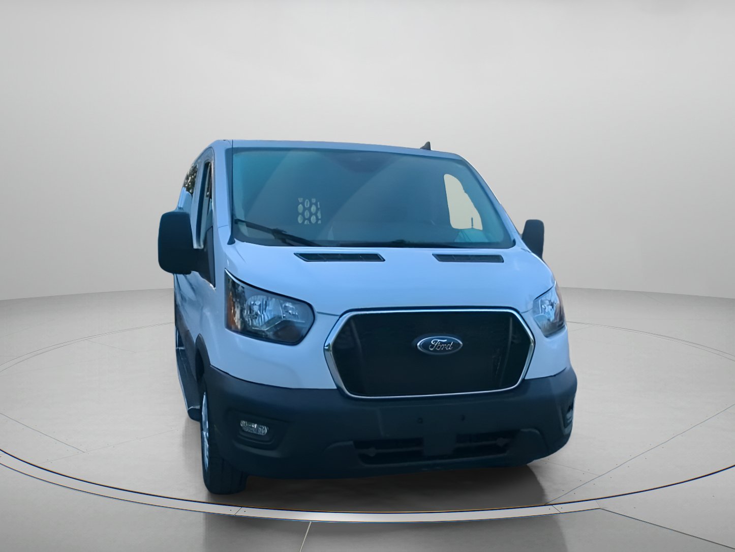 Certified 2025 Ford Transit 250 Low Roof w/ Exterior Upgrade Package RWD image 5