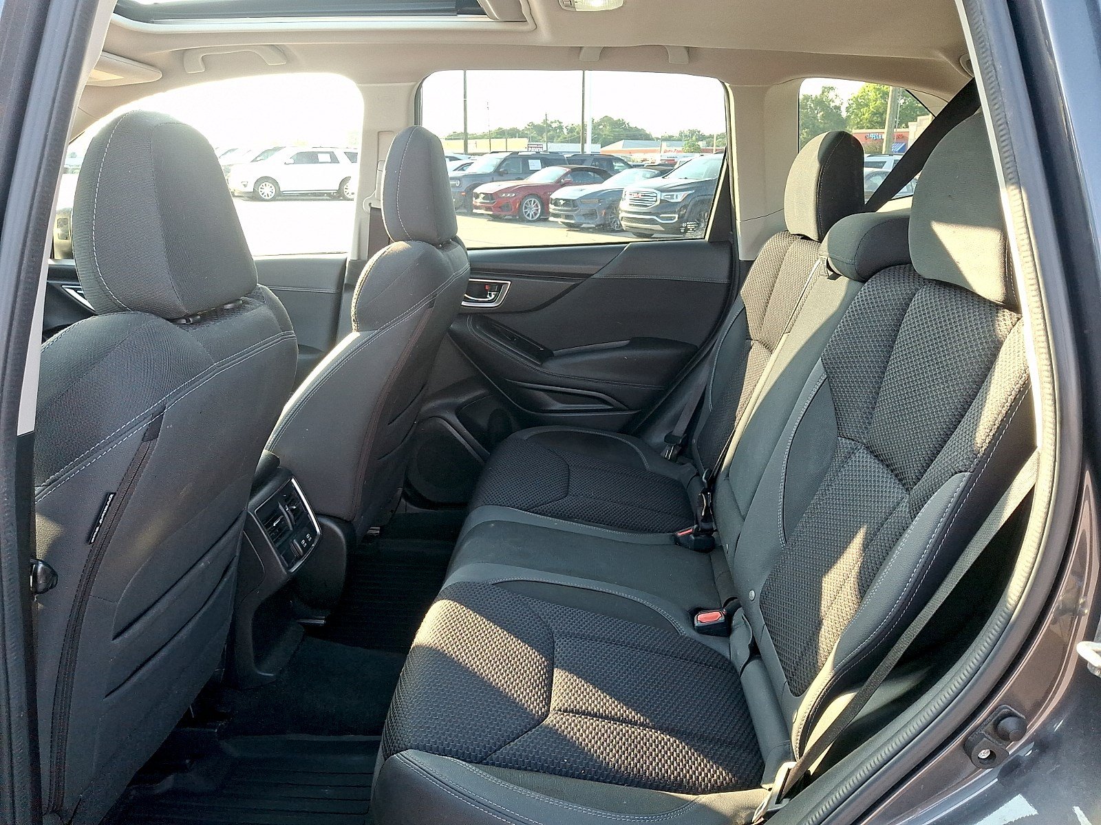 Used 2021 Subaru Forester Premium AWD/4WD image 9