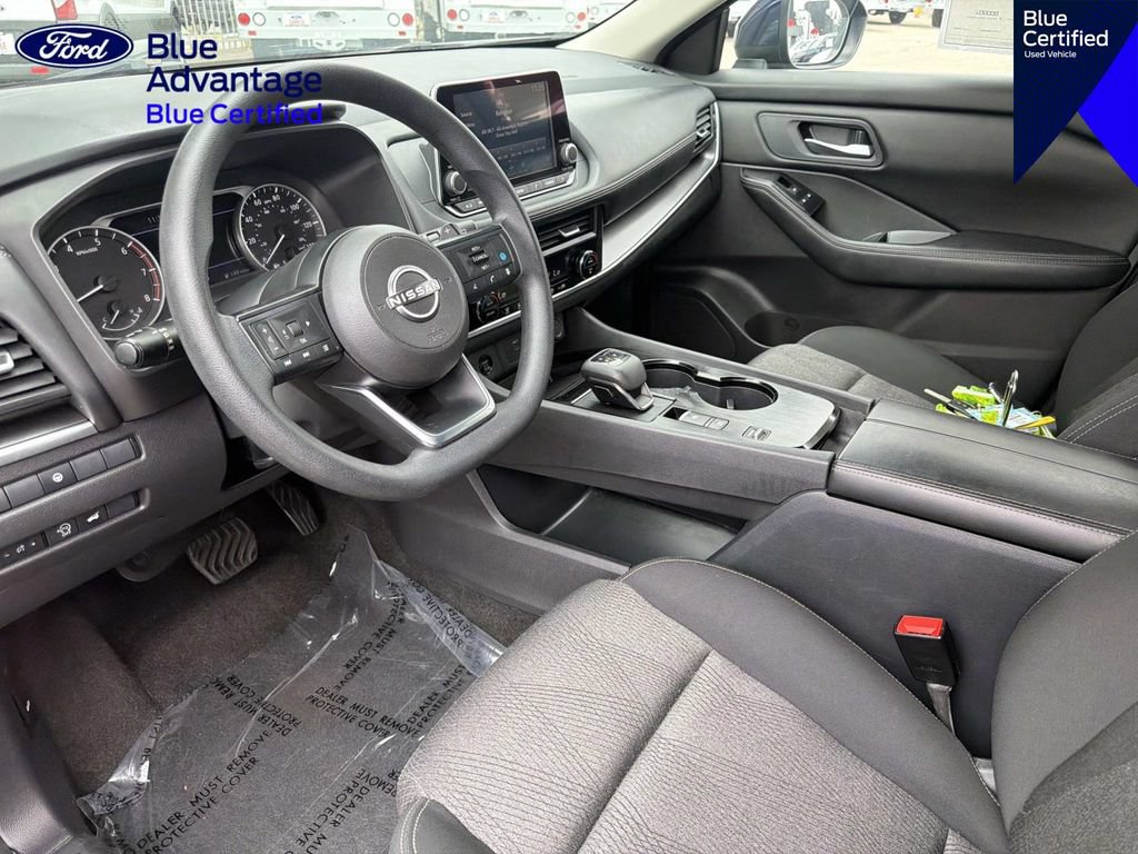 Used 2024 Nissan Rogue SV FWD image 16