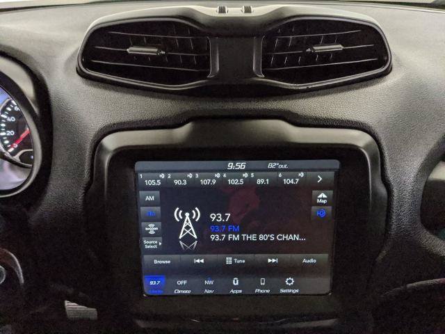 Used 2023 Jeep Renegade Latitude AWD/4WD image 8