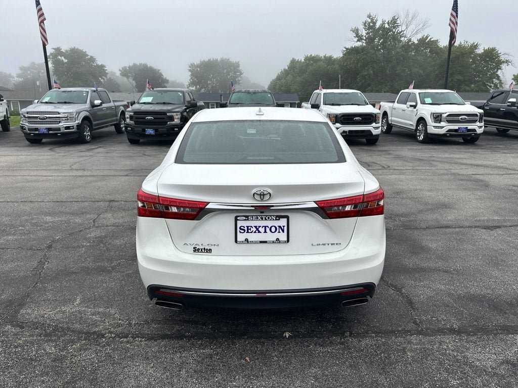 Used 2018 Toyota Avalon Limited w/ Carpet Mat Package FWD image 6