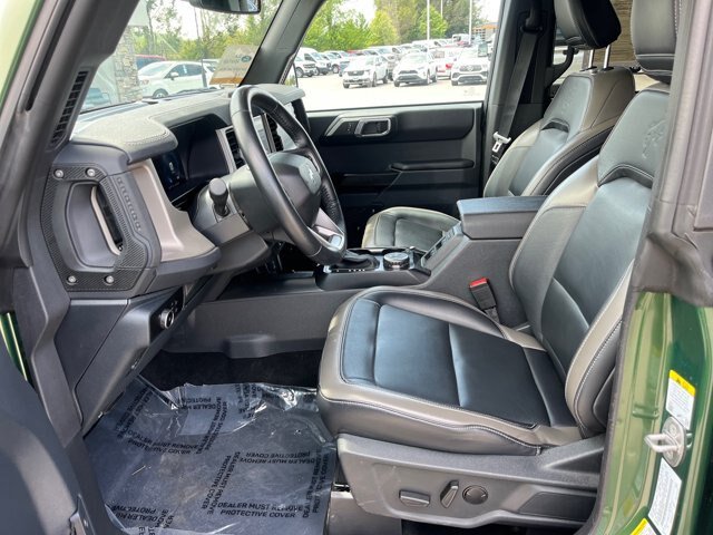 Certified 2025 Ford Bronco Outer Banks AWD/4WD image 17