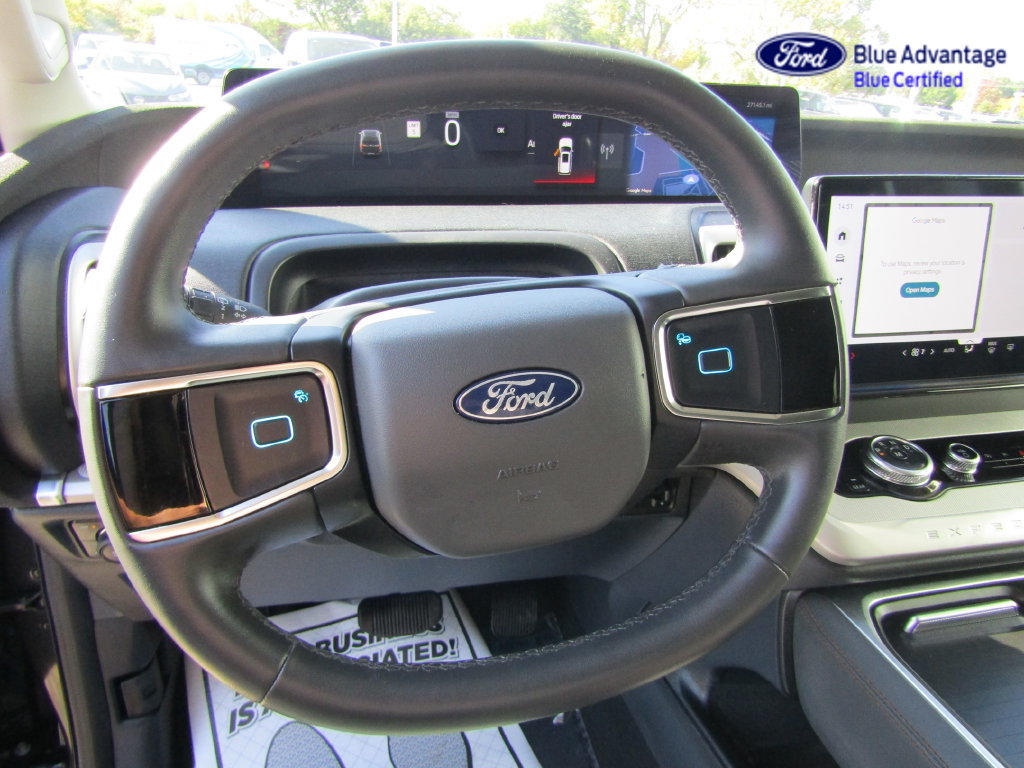 Certified 2025 Ford Expedition Active AWD/4WD image 43