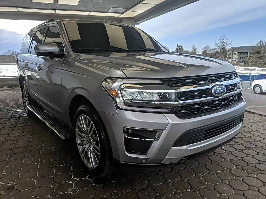 Certified 2023 Ford Expedition Limited image 4