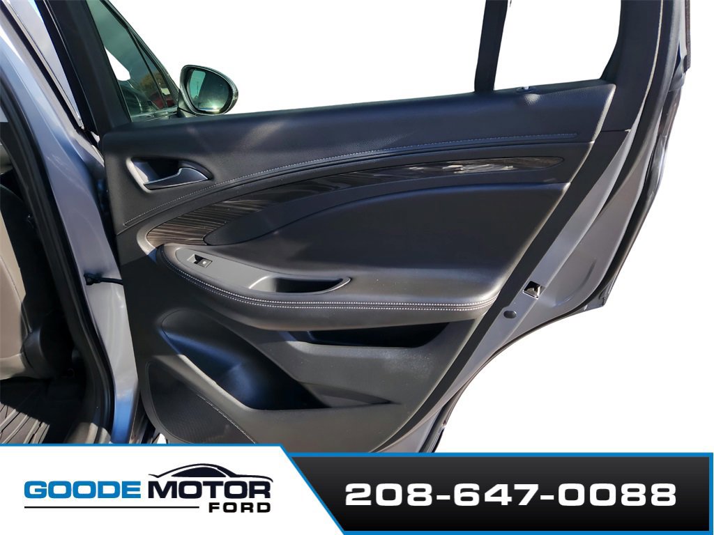 Used 2020 Buick Envision Premium w/ LPO, Road Trip Package image 27