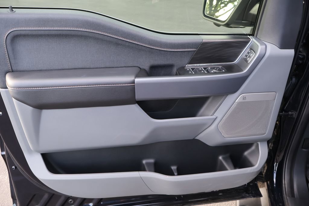 Certified 2025 Ford F150 Lariat w/ Equipment Group 501A Mid image 29