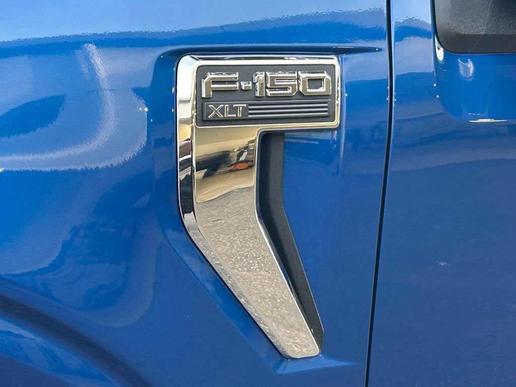 Certified 2025 Ford F150 XLT w/ Equipment Group 302A MID AWD/4WD image 19