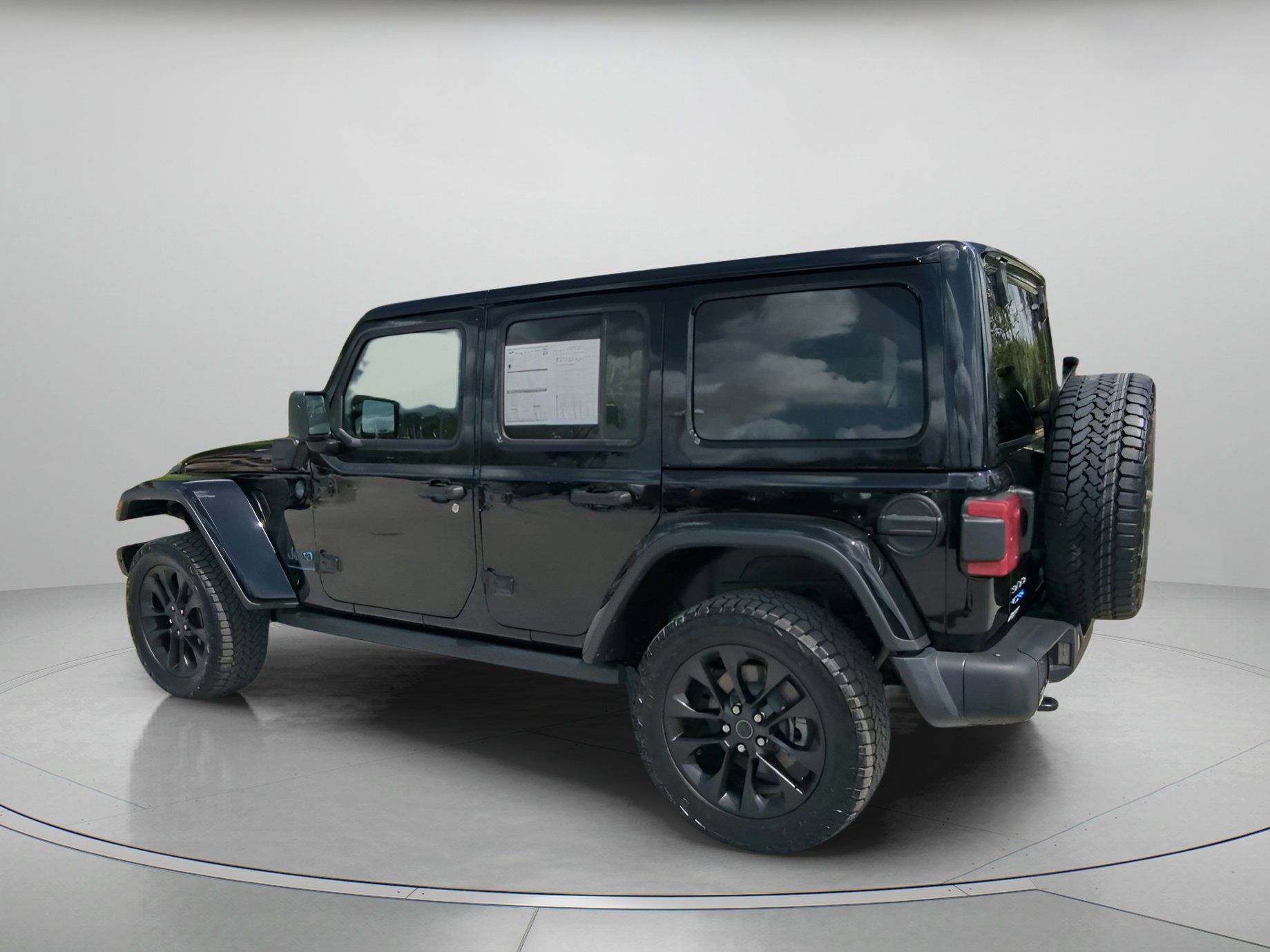 Used 2025 Jeep Wrangler Backcountry image 14