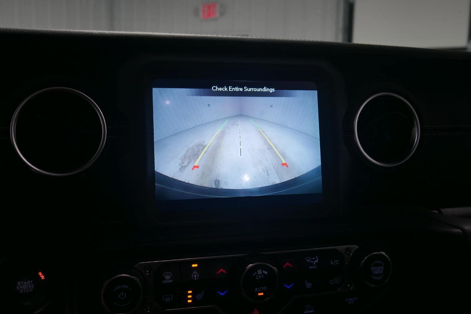 Used 2023 Jeep Wrangler Sahara w/ Cold Weather Group image 22