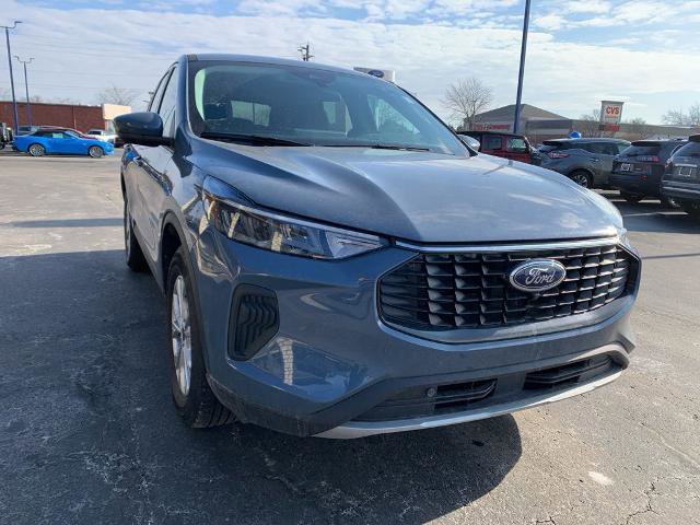 Certified 2024 Ford Escape Active w/ Tech Pack #2 AWD/4WD image 2