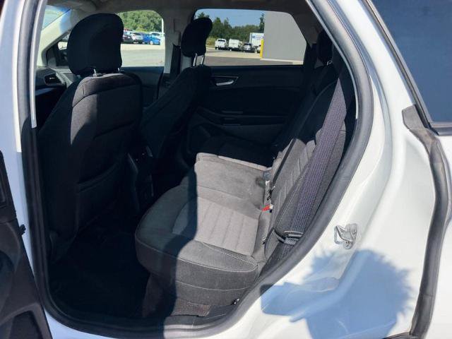 Certified 2019 Ford Edge SE FWD image 9