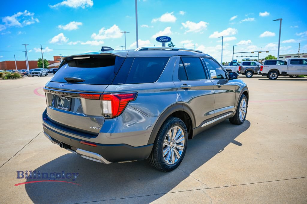 Certified 2025 Ford Explorer Platinum w/ LUX Leather Package AWD/4WD image 7